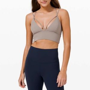 Lululemon pushing limits bra light support A/B cup carbon dust